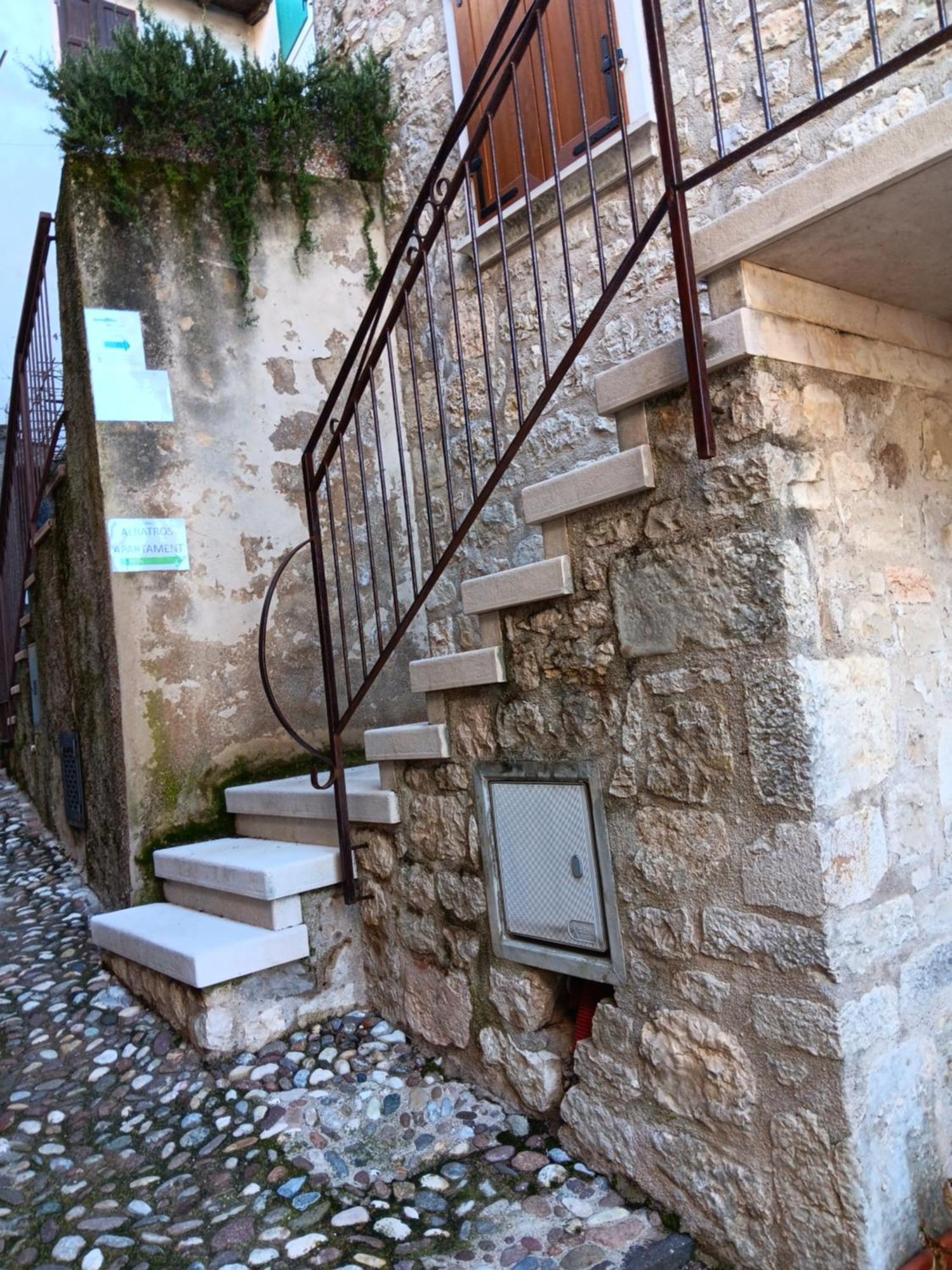 Appartamenti Albatros Brenzone sul Garda Exterior foto